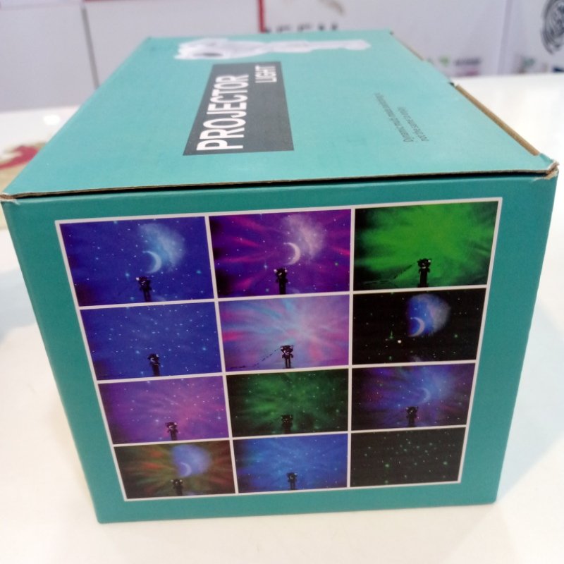 Astronaut projector green box with moon view 3